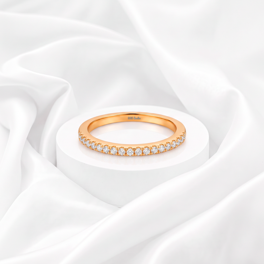 Churumbela fina en micro-pavé con circonias brillantes para mujer marca Belle en plata 925 bañada en oro de 18k.