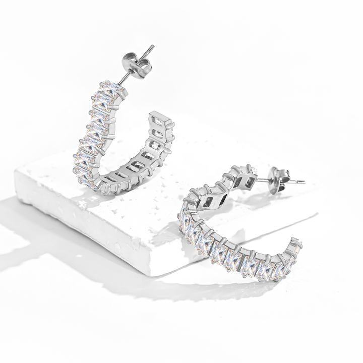 Aretes Acero en Baño de Oro Blanco Radiant Heart