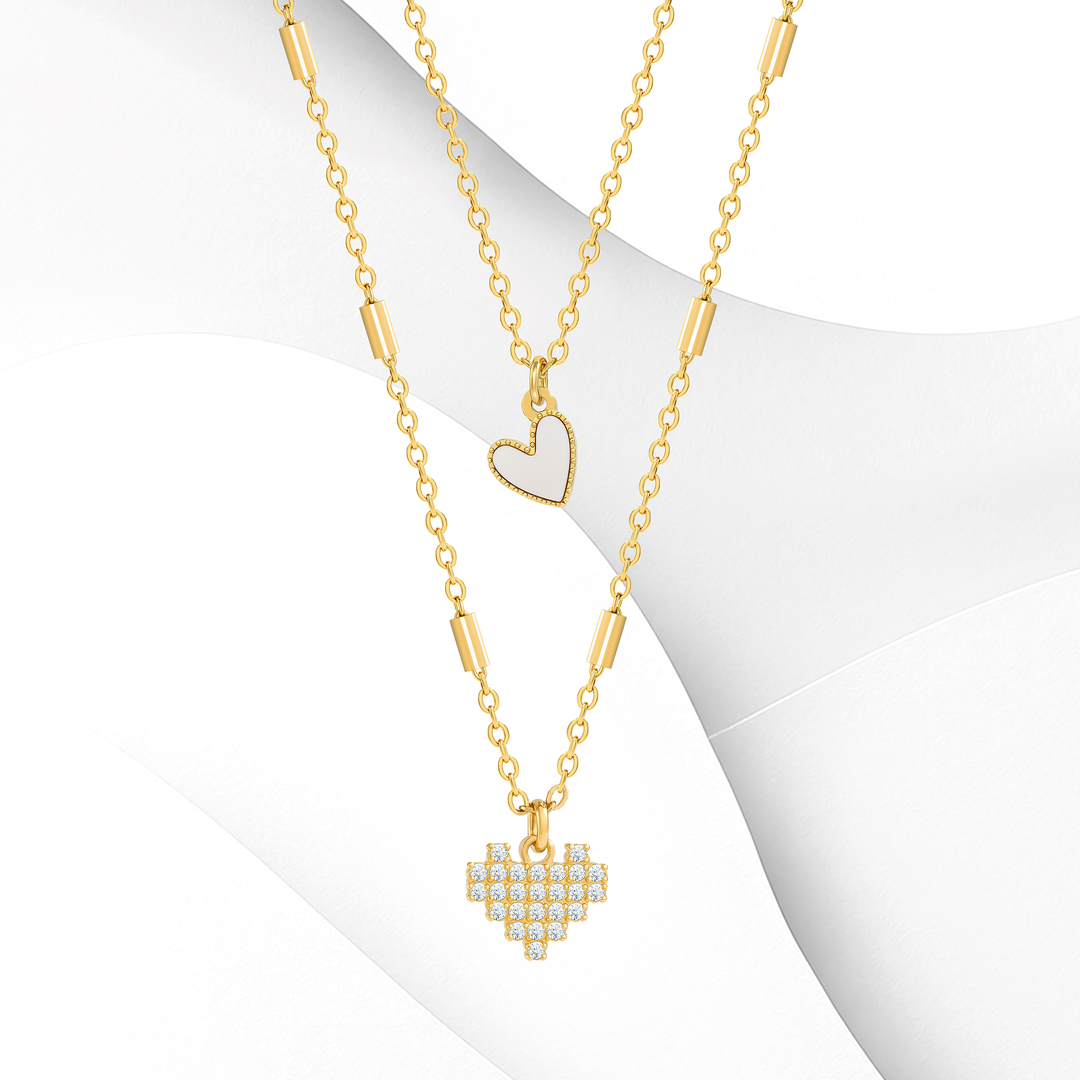 Collar Acero en Baño de Oro Blanco Corazón Pixeleado