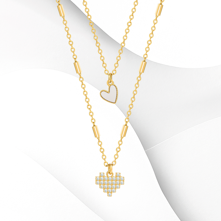 Collar Acero en Baño de Oro Blanco Corazón Pixeleado